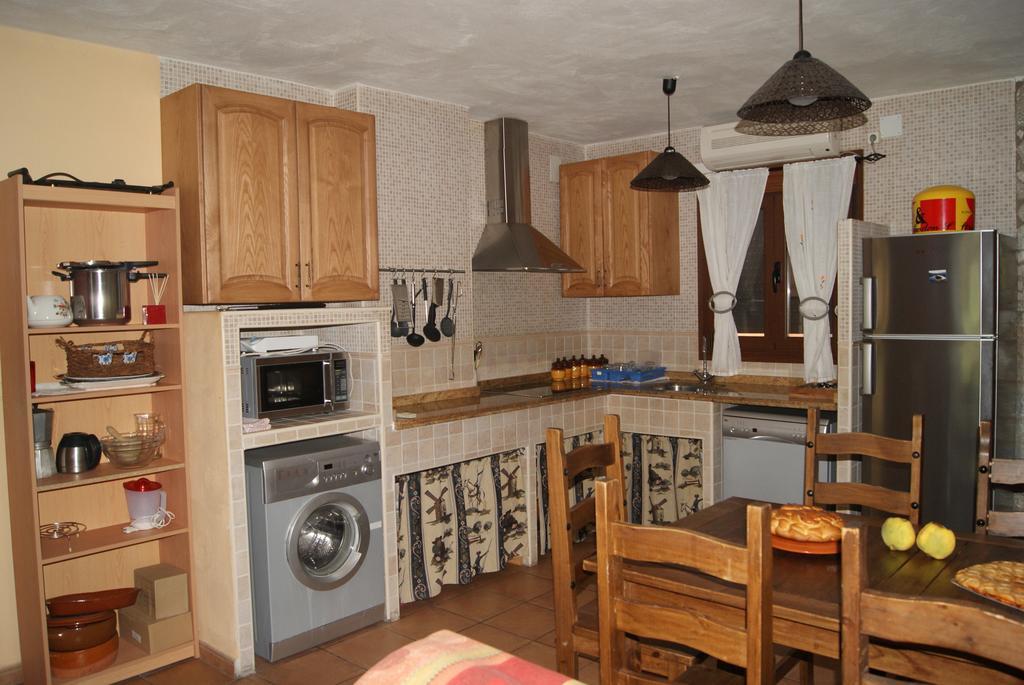 Casas Rurales Arroal Sotoserrano Стая снимка